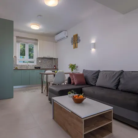 Dream Apartment *